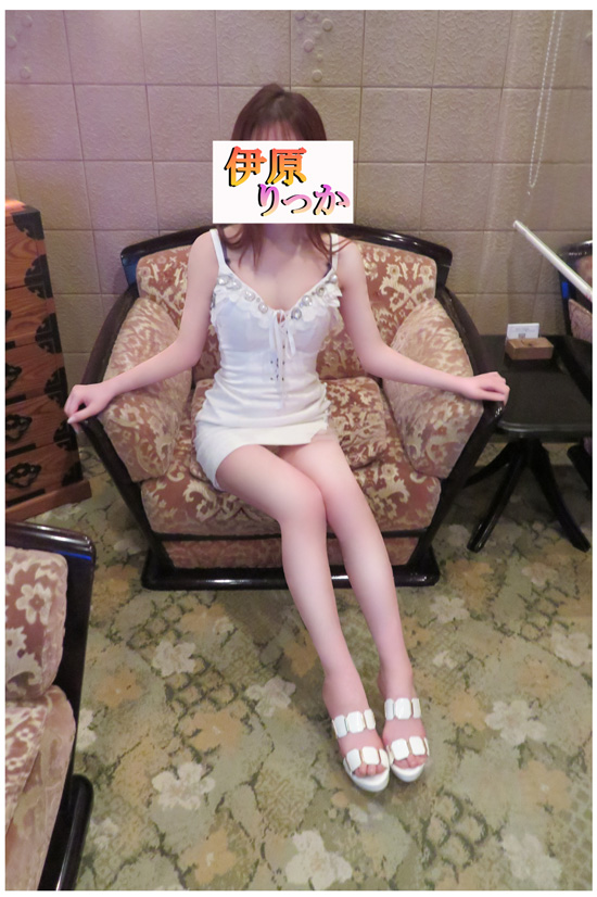 伊原りっか
